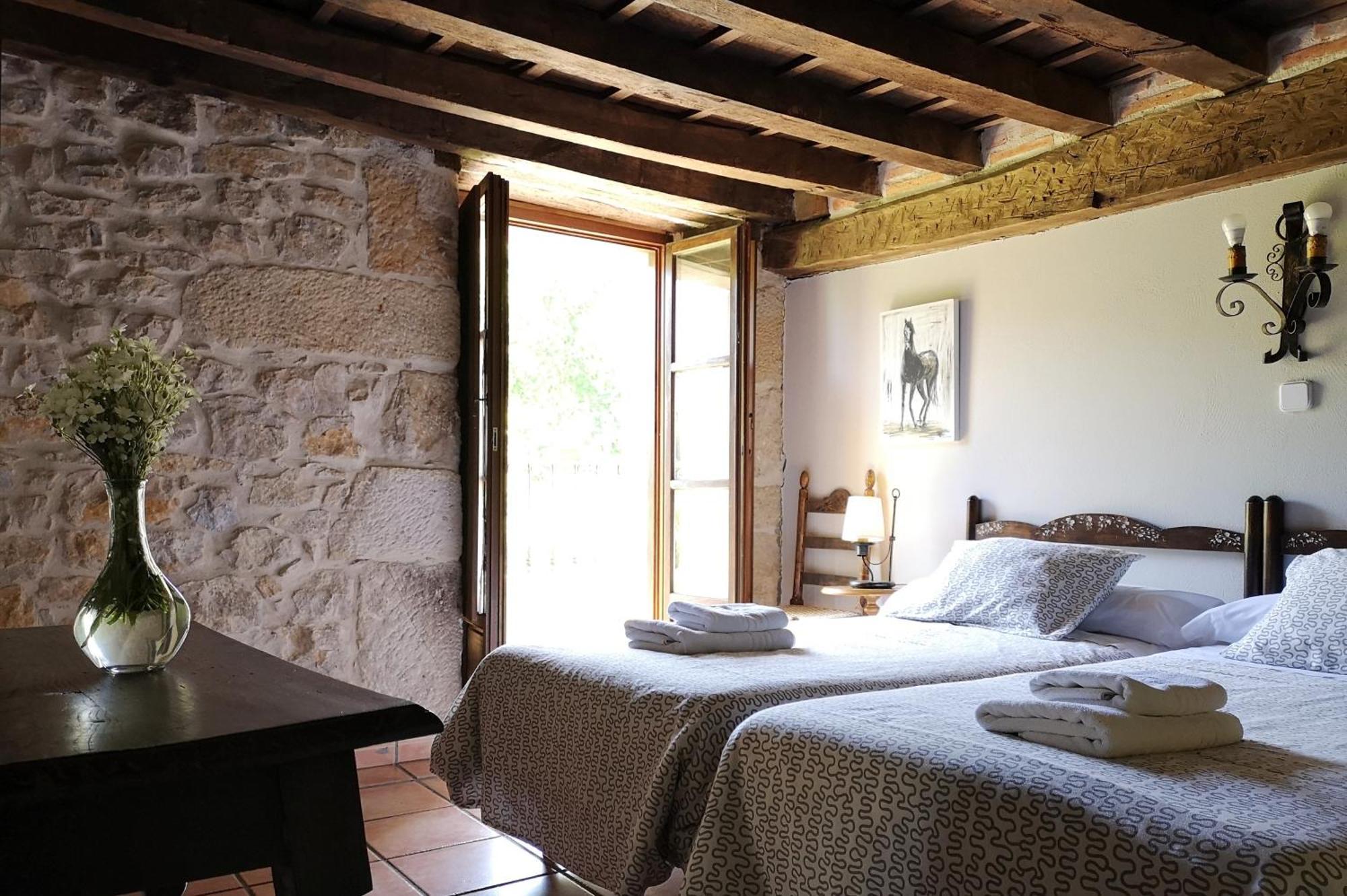 Casa Rural La Toba I Y II Bezana Luaran gambar