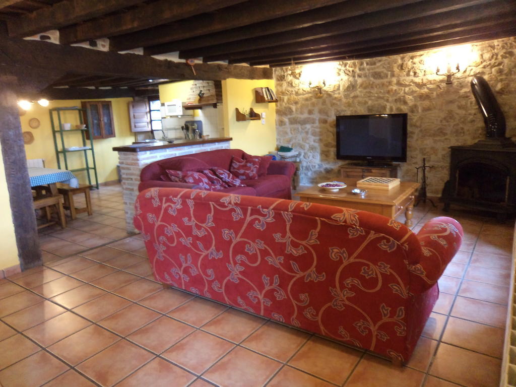 Casa Rural La Toba I Y II Bezana Bilik gambar