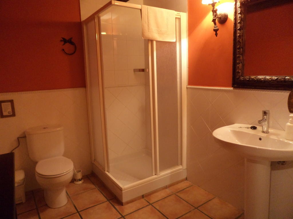 Casa Rural La Toba I Y II Bezana Bilik gambar