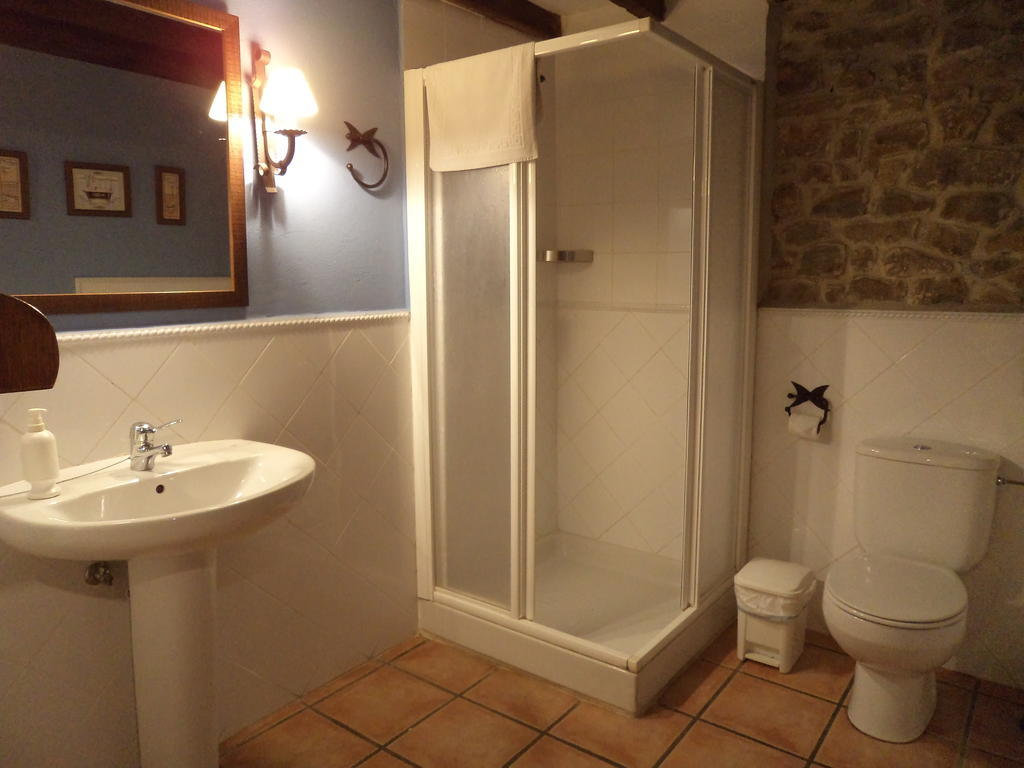 Casa Rural La Toba I Y II Bezana Bilik gambar