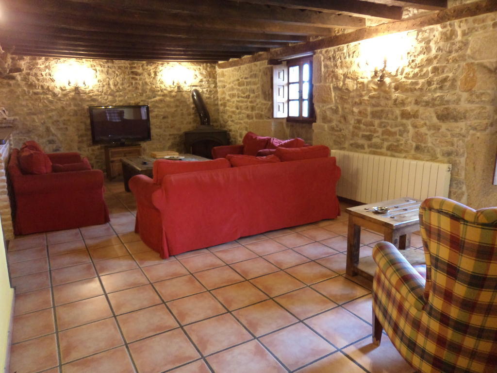 Casa Rural La Toba I Y II Bezana Bilik gambar